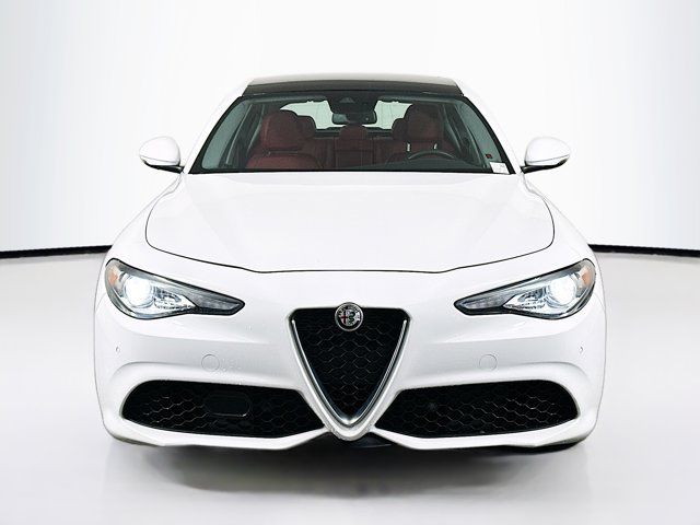 2017 Alfa Romeo Giulia Ti