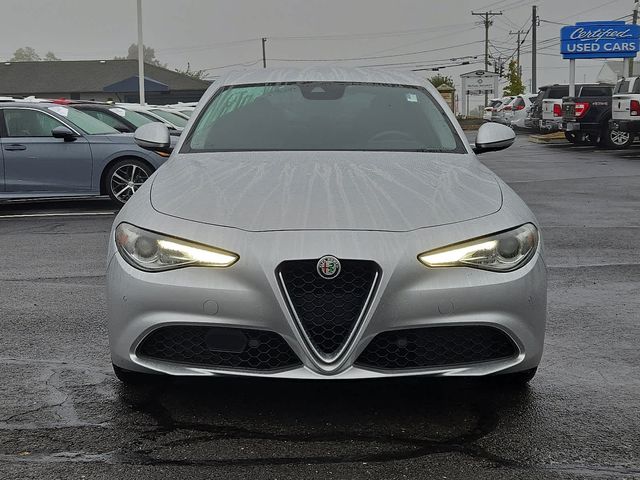 2017 Alfa Romeo Giulia Ti