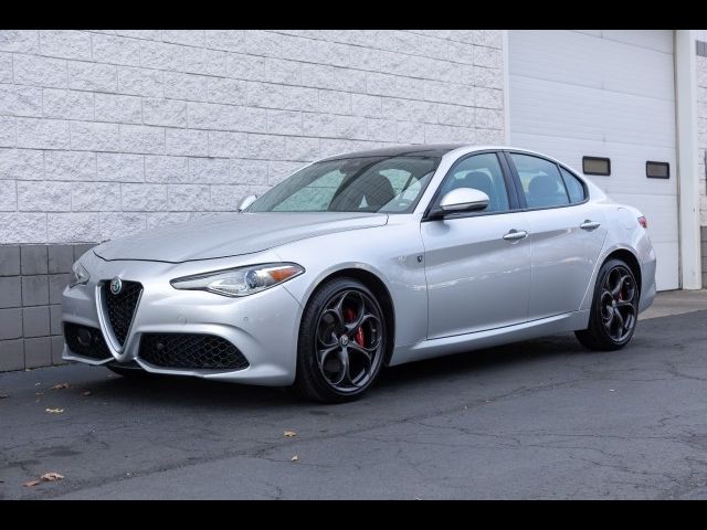 2017 Alfa Romeo Giulia Ti