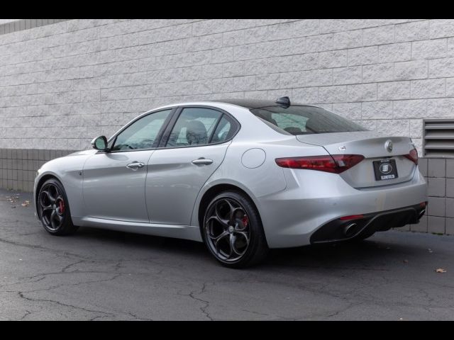 2017 Alfa Romeo Giulia Ti