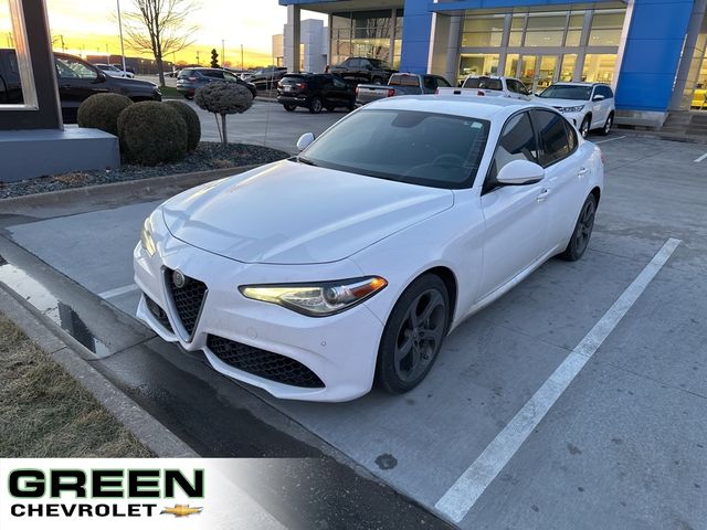 2017 Alfa Romeo Giulia Ti