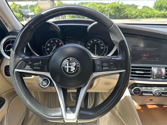 2017 Alfa Romeo Giulia Ti