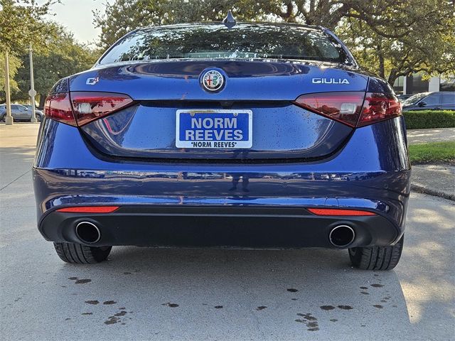 2017 Alfa Romeo Giulia Ti