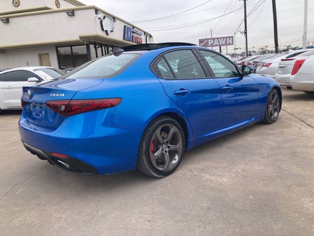 2017 Alfa Romeo Giulia Ti