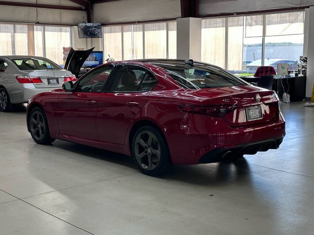 2017 Alfa Romeo Giulia Ti