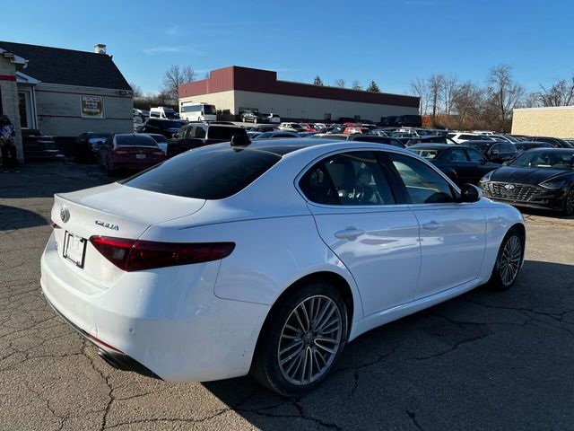 2017 Alfa Romeo Giulia Ti