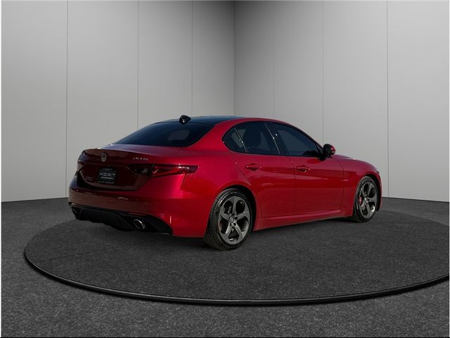 2017 Alfa Romeo Giulia Ti