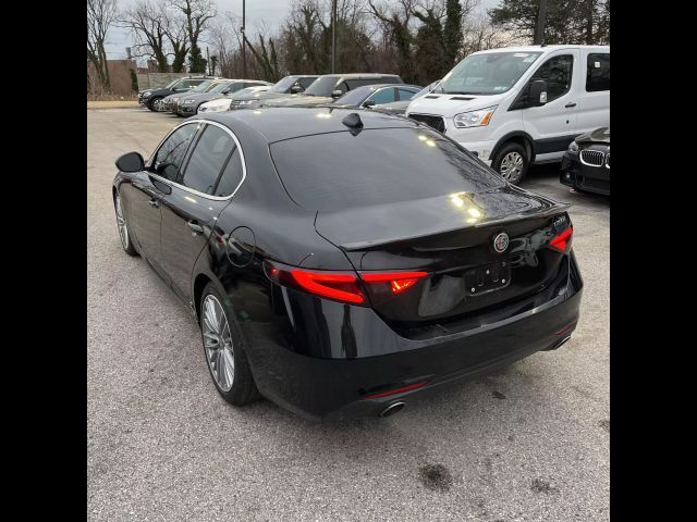 2017 Alfa Romeo Giulia Ti