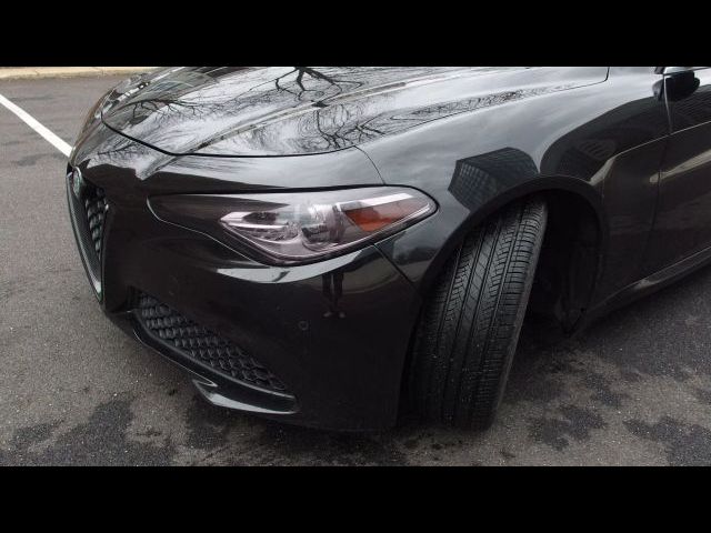 2017 Alfa Romeo Giulia Ti