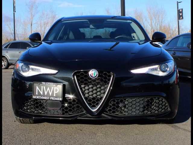 2017 Alfa Romeo Giulia Ti