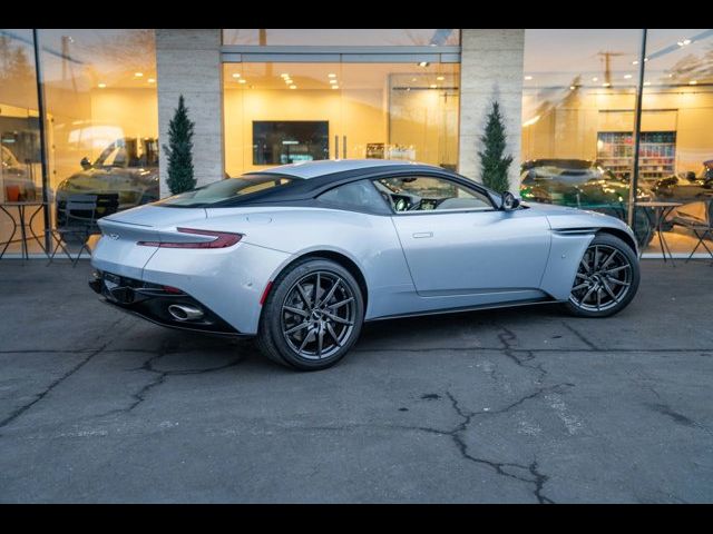 2017 Aston Martin DB11 Base