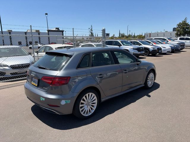 2017 Audi A3 Sportback e-tron Premium