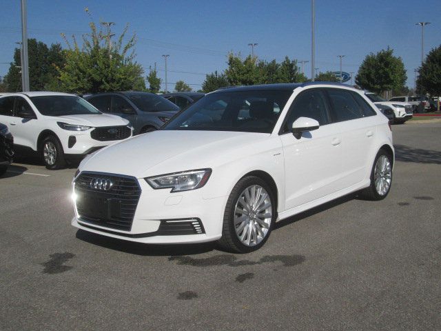 2017 Audi A3 Sportback e-tron Premium