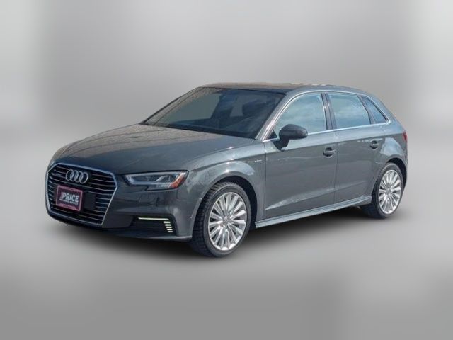 2017 Audi A3 Sportback e-tron Premium Plus