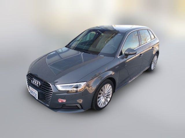 2017 Audi A3 Sportback e-tron Premium Plus