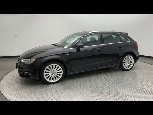 2017 Audi A3 Sportback e-tron Premium Plus