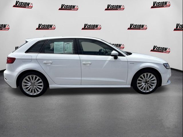 2017 Audi A3 Sportback e-tron Premium