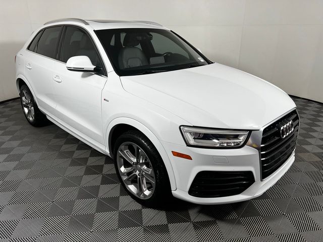 2017 Audi Q3 Prestige