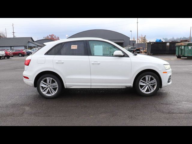 2017 Audi Q3 Premium