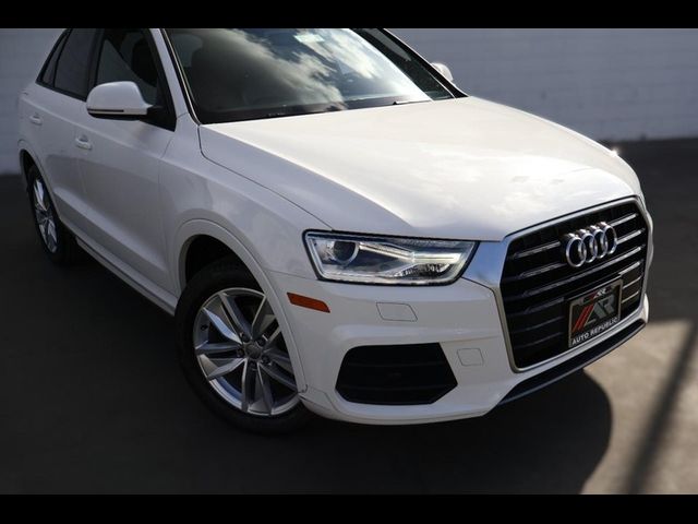 2017 Audi Q3 Premium