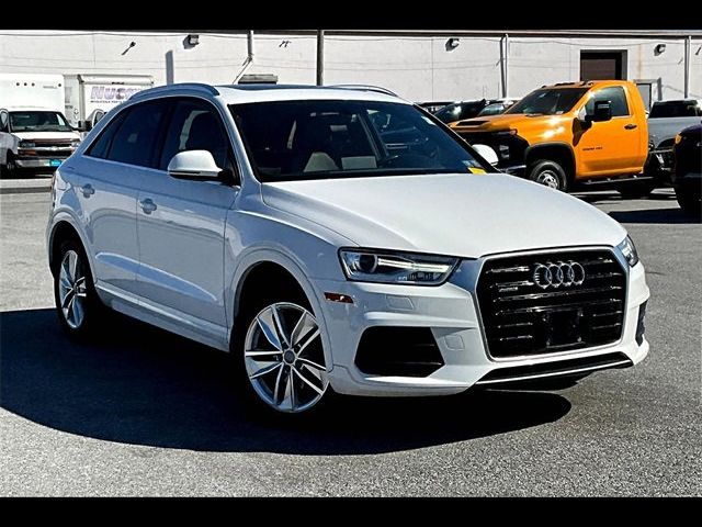 2017 Audi Q3 Premium Plus