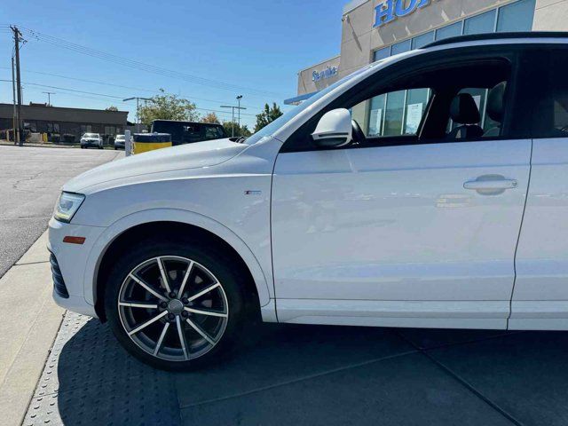 2017 Audi Q3 Prestige