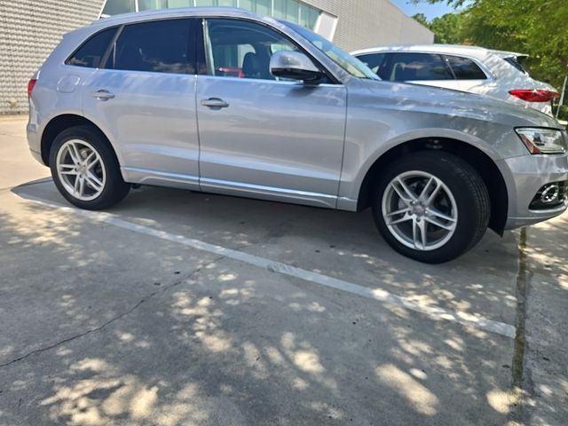 2017 Audi Q5 Premium Plus