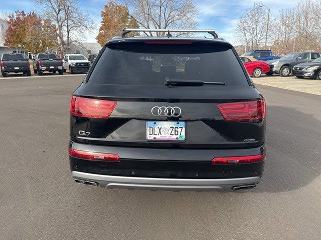 2017 Audi Q7 Premium Plus