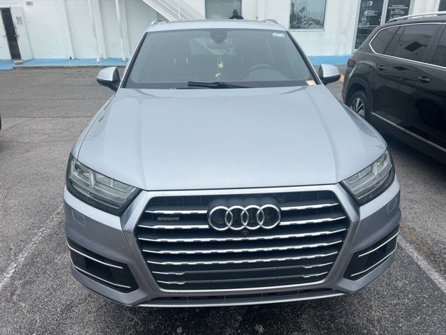 2017 Audi Q7 Premium Plus