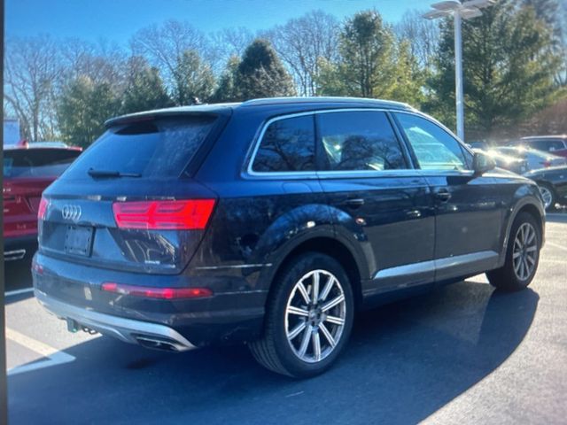 2017 Audi Q7 Premium Plus