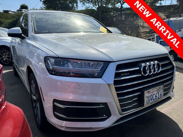 2017 Audi Q7 Premium Plus