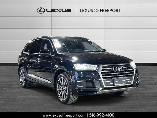 2017 Audi Q7 Premium Plus