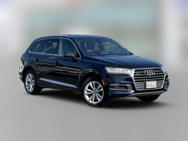 2017 Audi Q7 Premium Plus