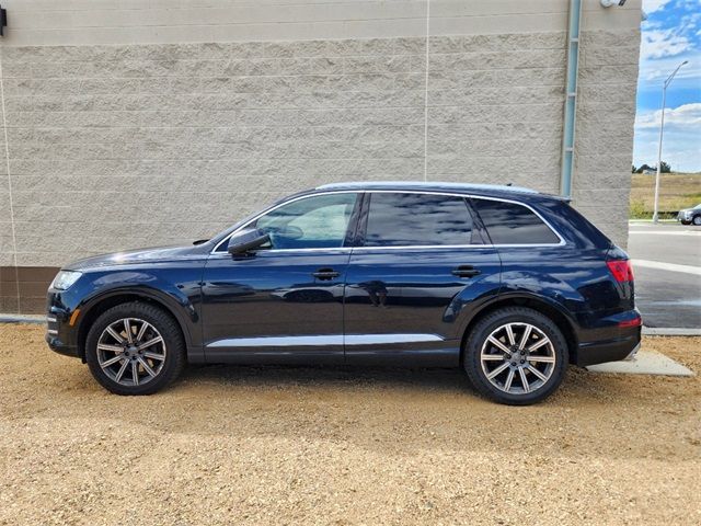 2017 Audi Q7 Premium Plus