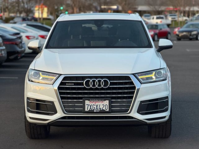 2017 Audi Q7 Premium
