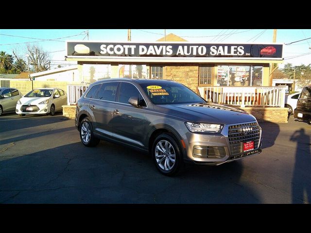 2017 Audi Q7 Premium Plus