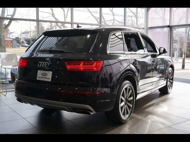 2017 Audi Q7 Premium Plus