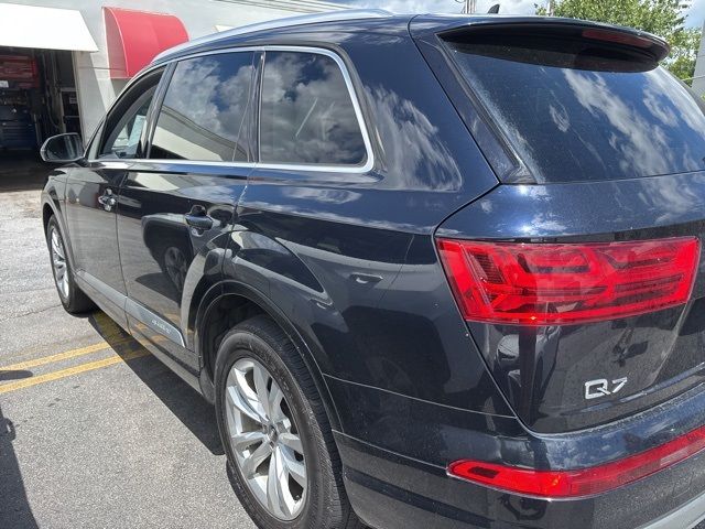 2017 Audi Q7 Premium