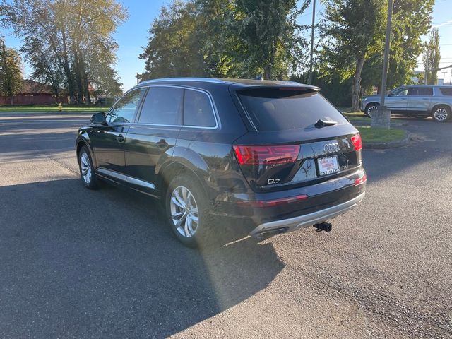 2017 Audi Q7 Premium