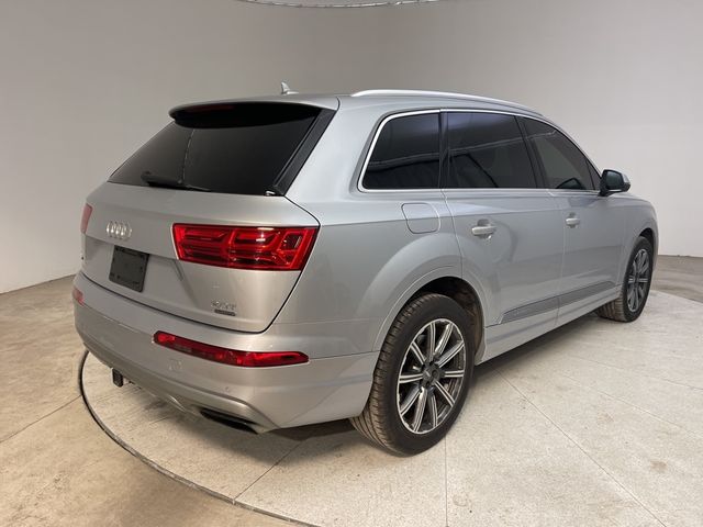 2017 Audi Q7 Premium