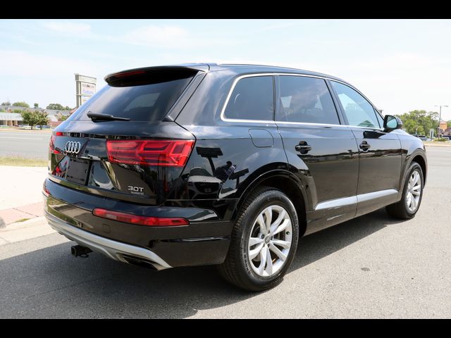 2017 Audi Q7 Premium Plus