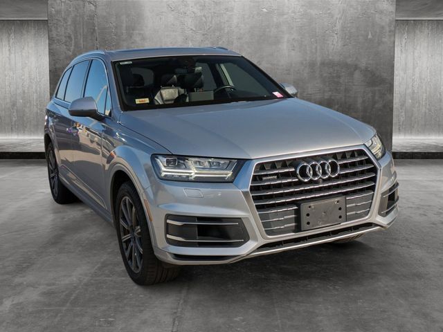 2017 Audi Q7 Premium Plus