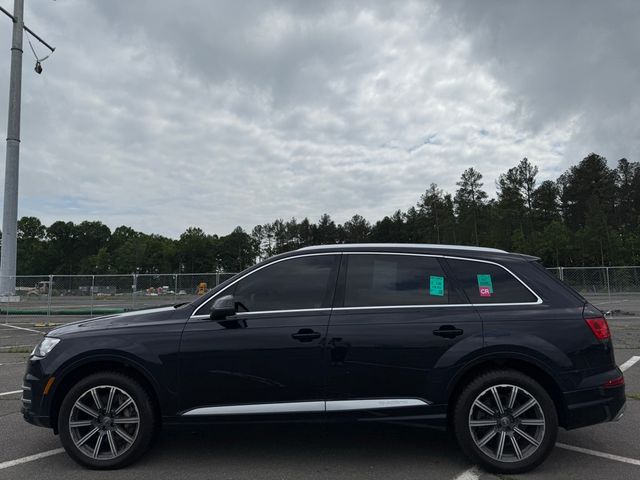 2017 Audi Q7 Premium Plus