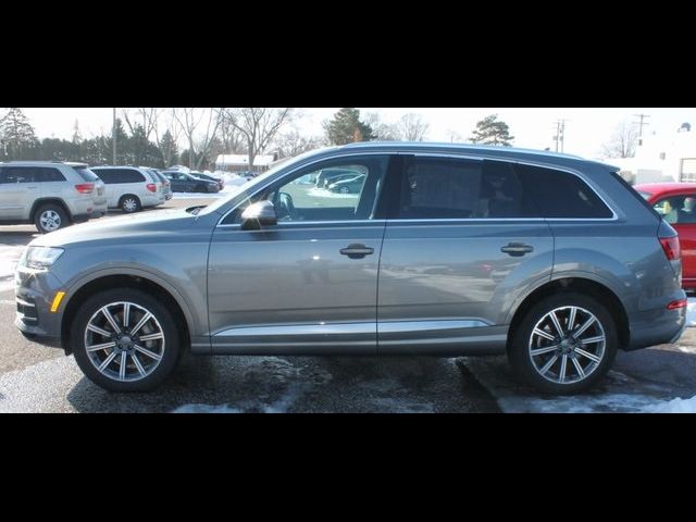 2017 Audi Q7 Premium Plus