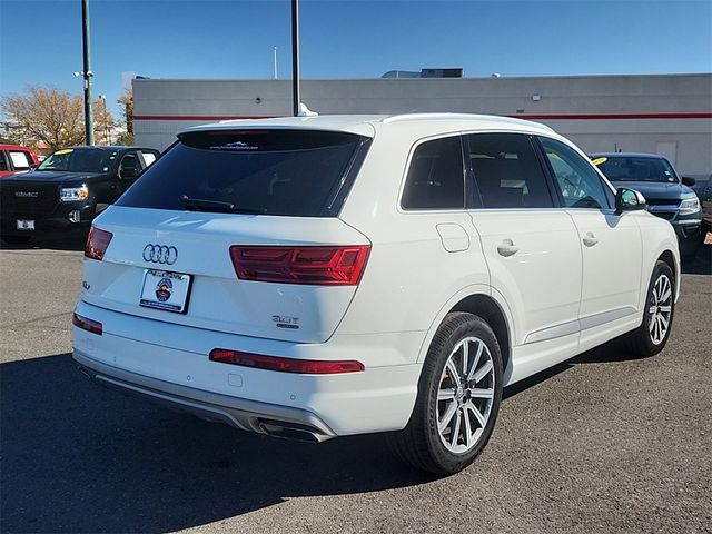 2017 Audi Q7 Premium Plus