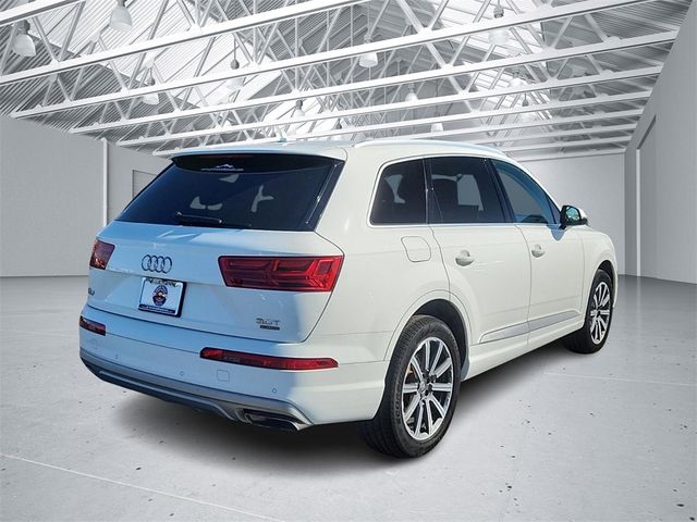 2017 Audi Q7 Premium Plus