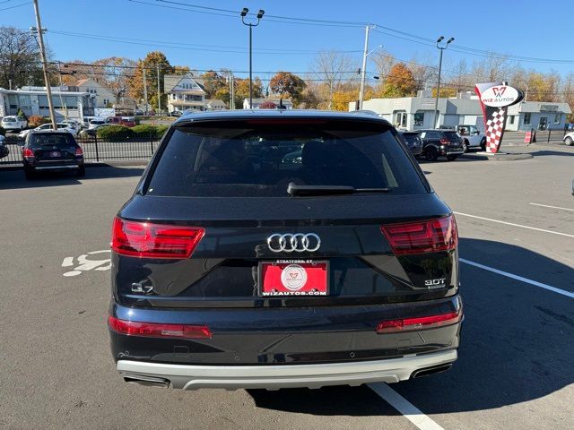 2017 Audi Q7 Premium Plus