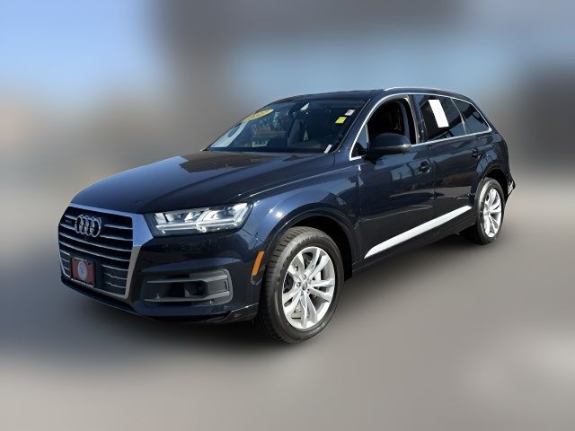 2017 Audi Q7 Premium Plus