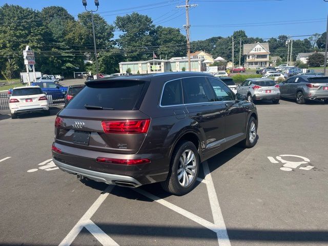 2017 Audi Q7 Premium Plus