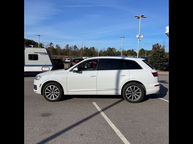 2017 Audi Q7 Premium Plus